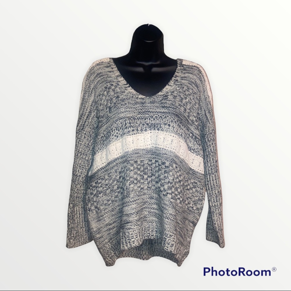 Paper Crane Women Gray Pullover Sweater Small
